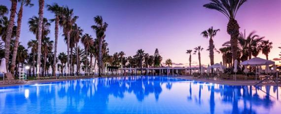 Louis Phaethon Beach swim camp photo 6