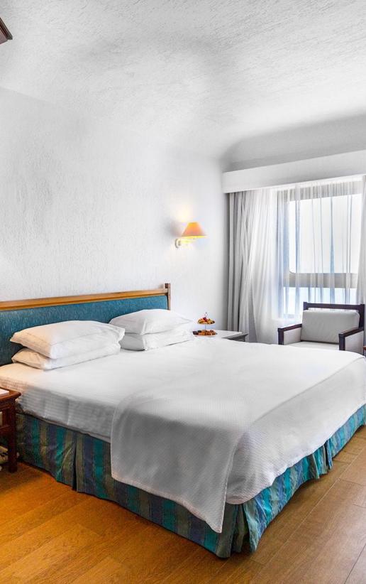 Coral Beach Hotel Resort swim camp photo 8b