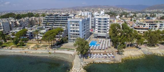 Harmony Bay Hotel swim camp photo 3
